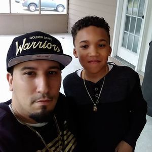 Meet your Posher, Carlos